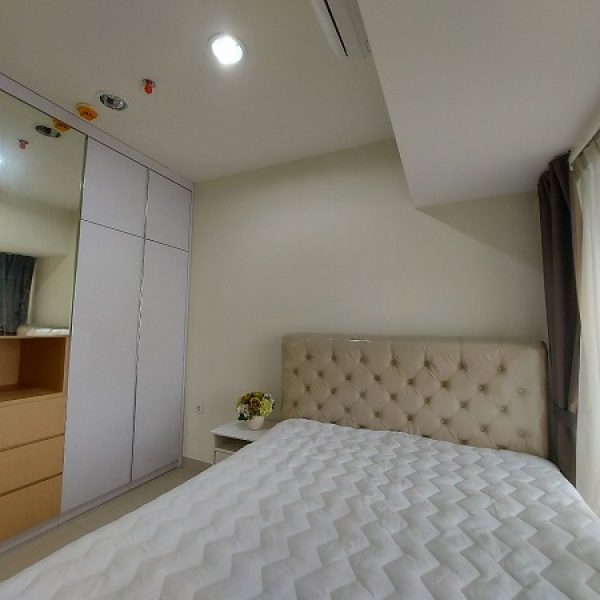 Disewakan apartemen orange county 1br bagus dan nyaman lippo cikarang