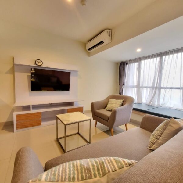 Disewakan Apartemen Orange County 2br 98sqm Bagus Dan Nyaman di Lippo Cikarang
