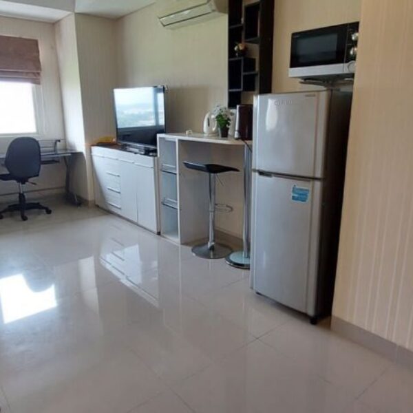 Disewakan apartemen tower The Suites 1br bagus dan menarik
