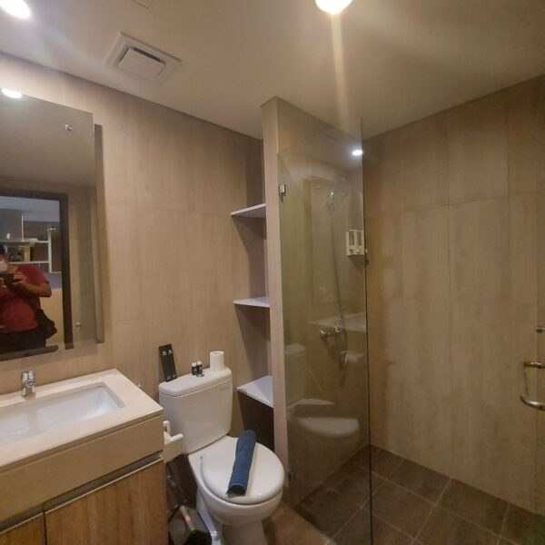 Disewakan Apartemen Orange County 1br Bagus di Lippo Cikarang