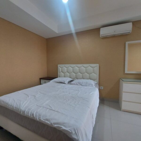 Disewakan apartemen trivium 2br north bagus dan nyaman