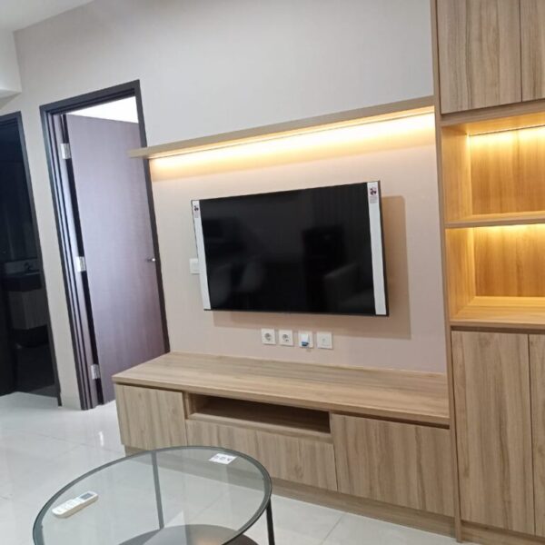 Disewakan Apartemen Orange County 1br Bagus Dan Strategis di Lippo Cikarang