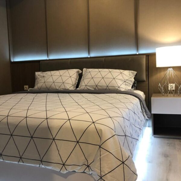 Apartemen Trivium Tower 3 – 2BR Elegan dengan 2 Kamar Mandi